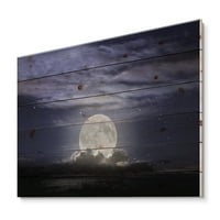 Designart' Full Moon Rising In a Cloudy Night Sky ' Nautički i obalni otisak na prirodnom borovom drvetu