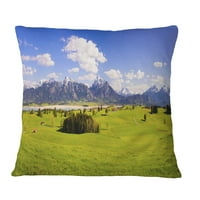 Designart Green Bavaria Field Panorama - pejzažni štampani jastuk za bacanje - 18x18