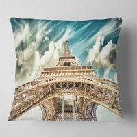 Designart Paris Eiffelov toranj ispod plavog neba - jastuk za bacanje fotografije - 18x18