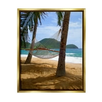 Stupell Industries viseća mreža za tropski ljetni odmor između palmi fotografija metalik zlata s plutajućim